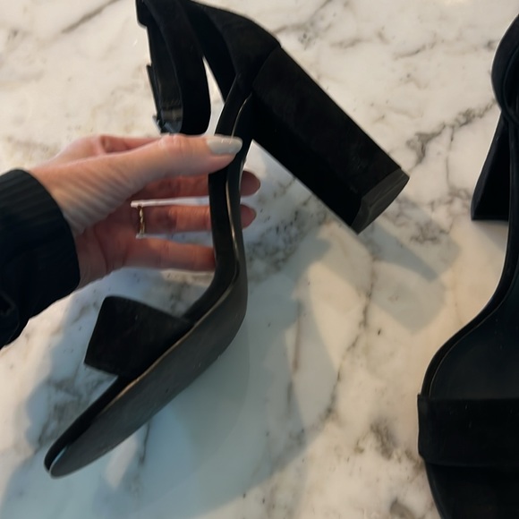 Pelle Moda Bonnie suede black sandal 9m - Picture 3 of 6